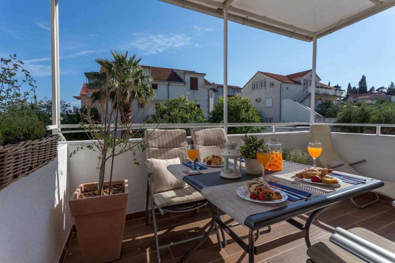 So Hvar So Good! Spacious With Terrace Daire Hvar Town Dış mekan fotoğraf